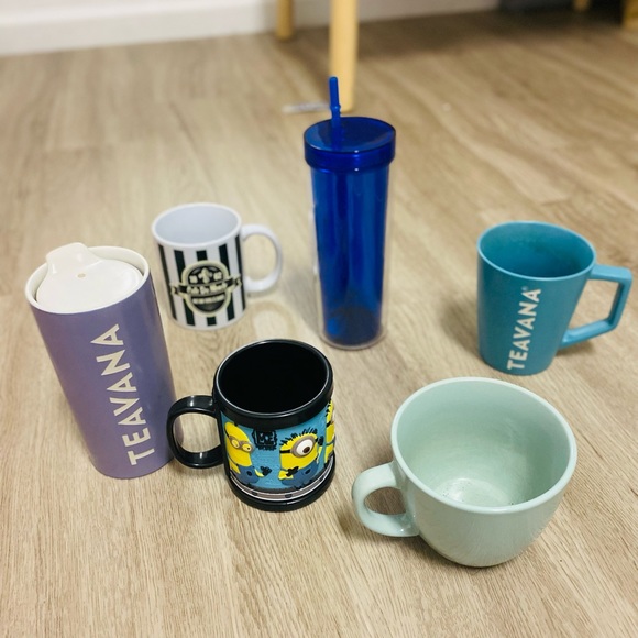 Six Tea/ Coffee Mugs - Picture 3 of 3